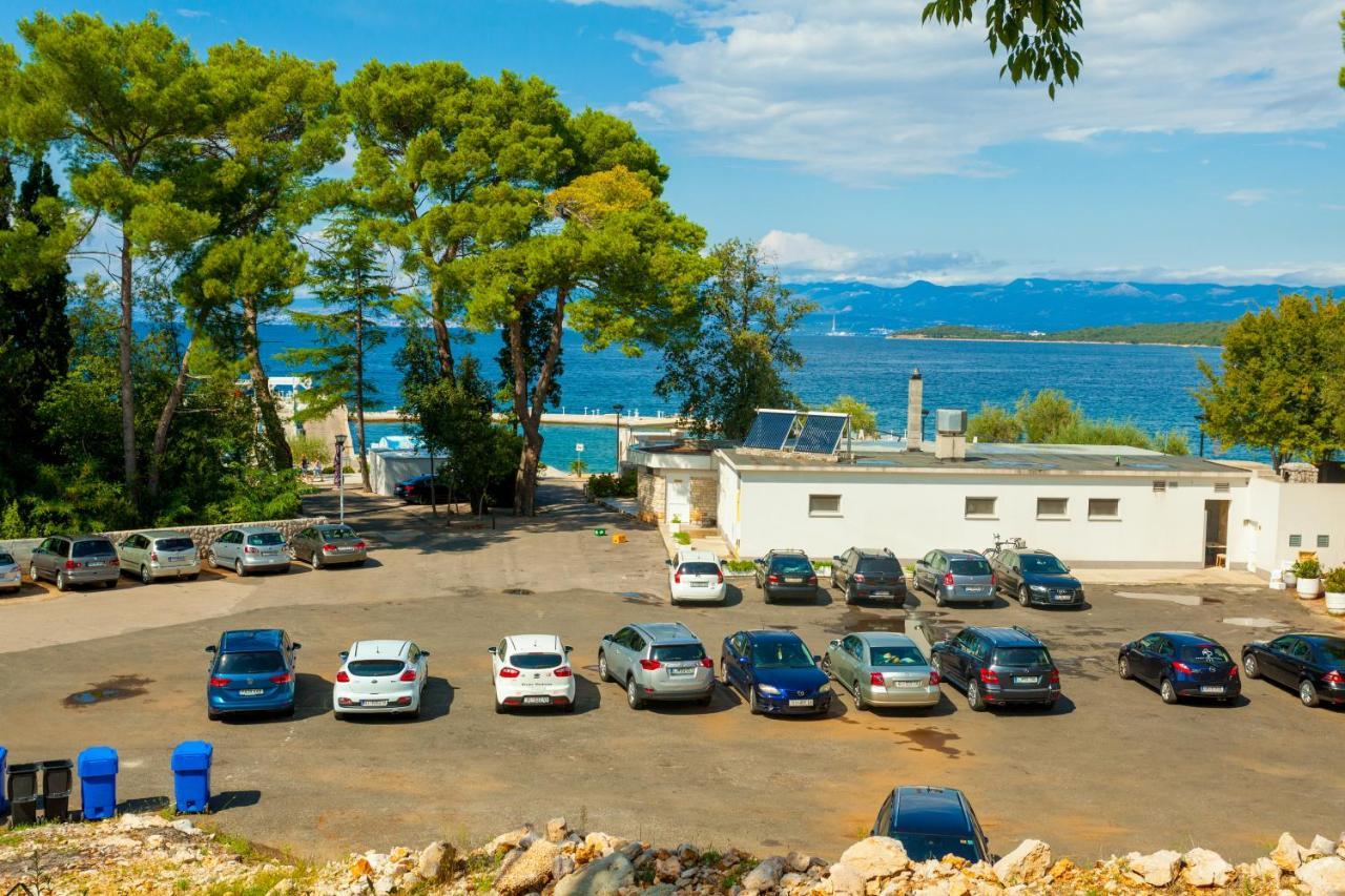 Apartments Stjepan Malinska Exteriér fotografie
